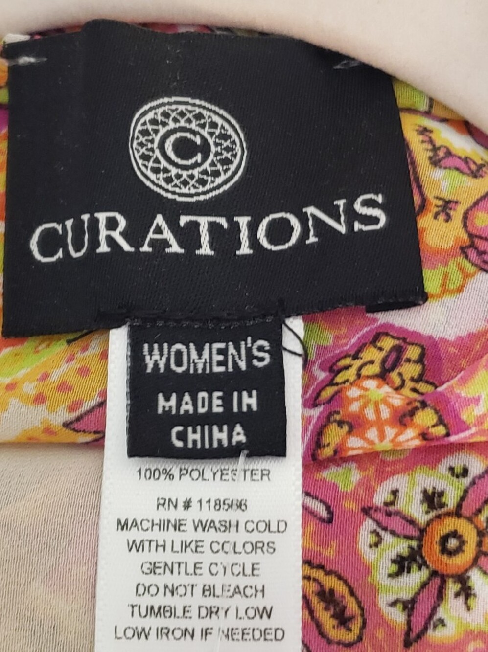 Sleeveless Paisley Drape Vest - Pink & Gold - Picture 6 of 8
